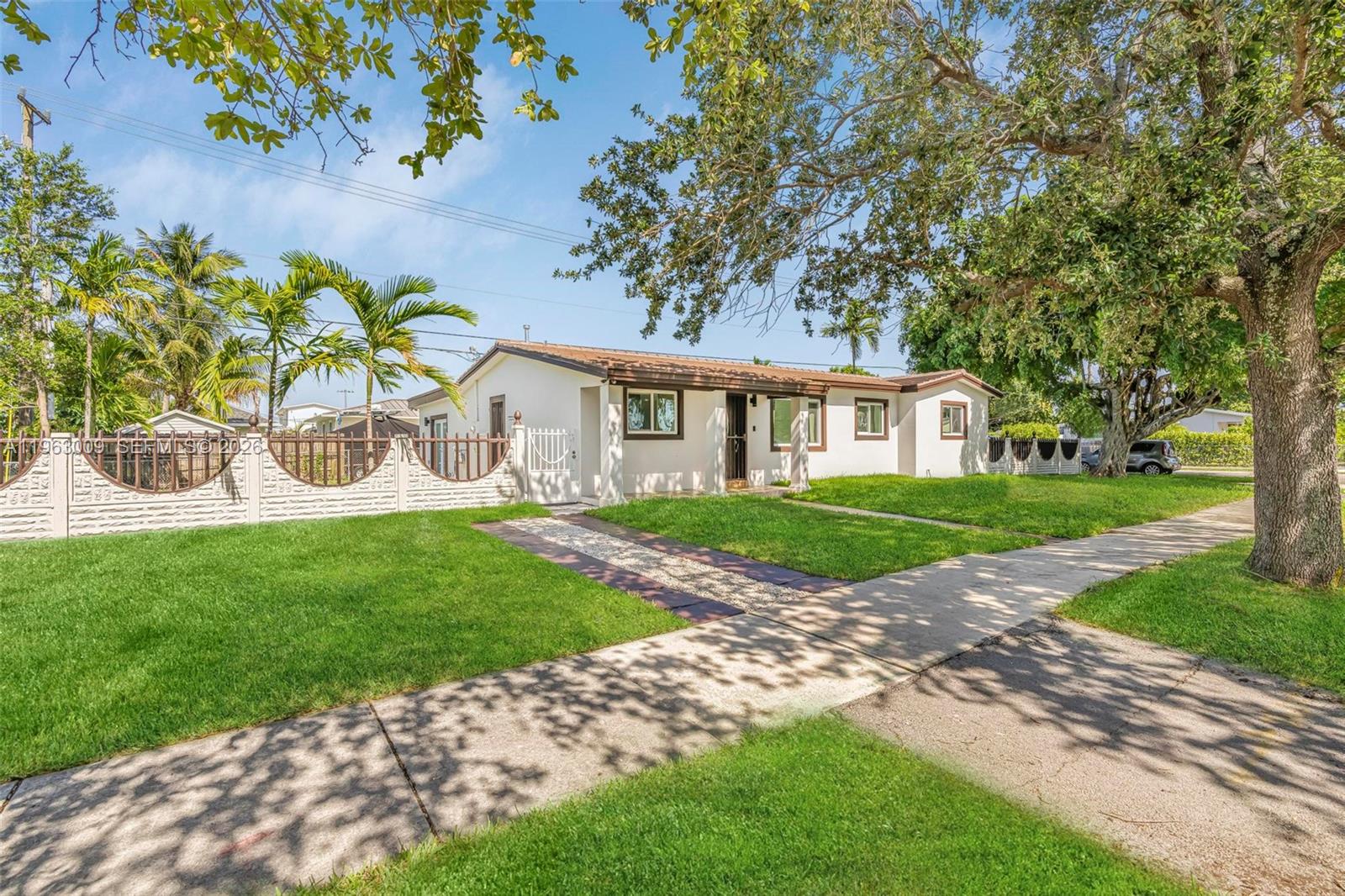 CORAL GABLES HEIGHTS - Residential Lease