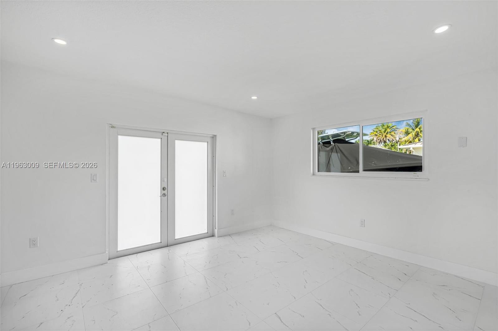 CORAL GABLES HEIGHTS - Residential Lease