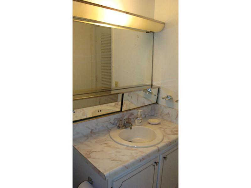 PLAZA TOWERS SOUTH CONDO - Residential Lease