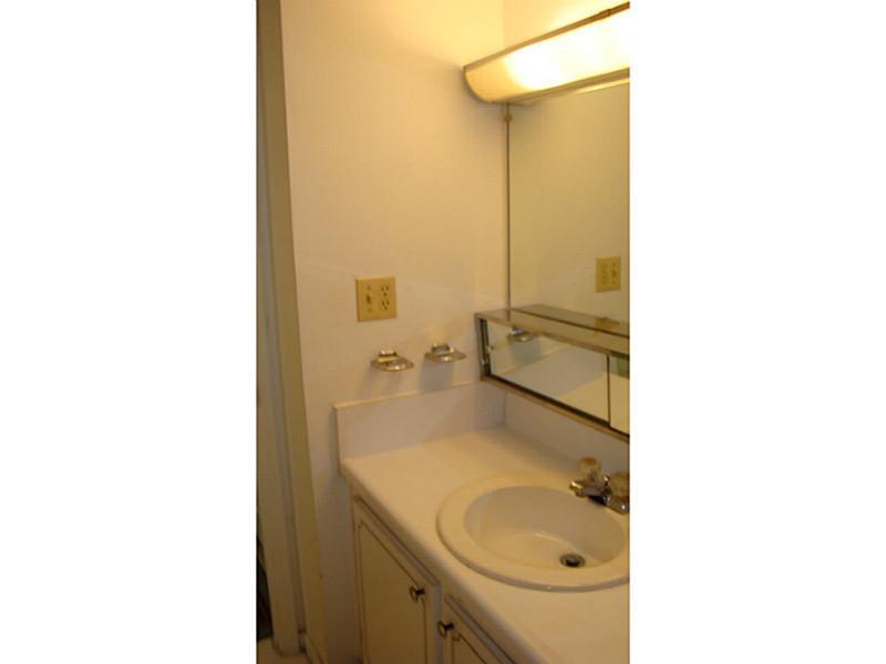 PLAZA TOWERS SOUTH CONDO - Residential Lease