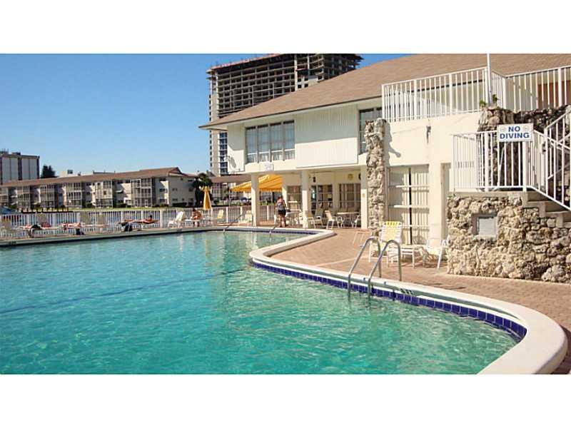 PLAZA TOWERS SOUTH CONDO - Residential Lease