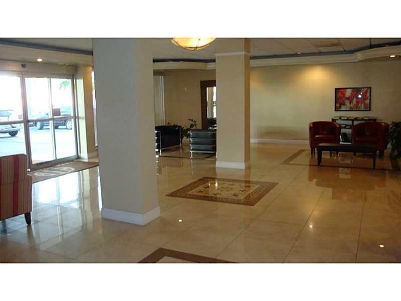 PLAZA TOWERS SOUTH CONDO - Residential Lease
