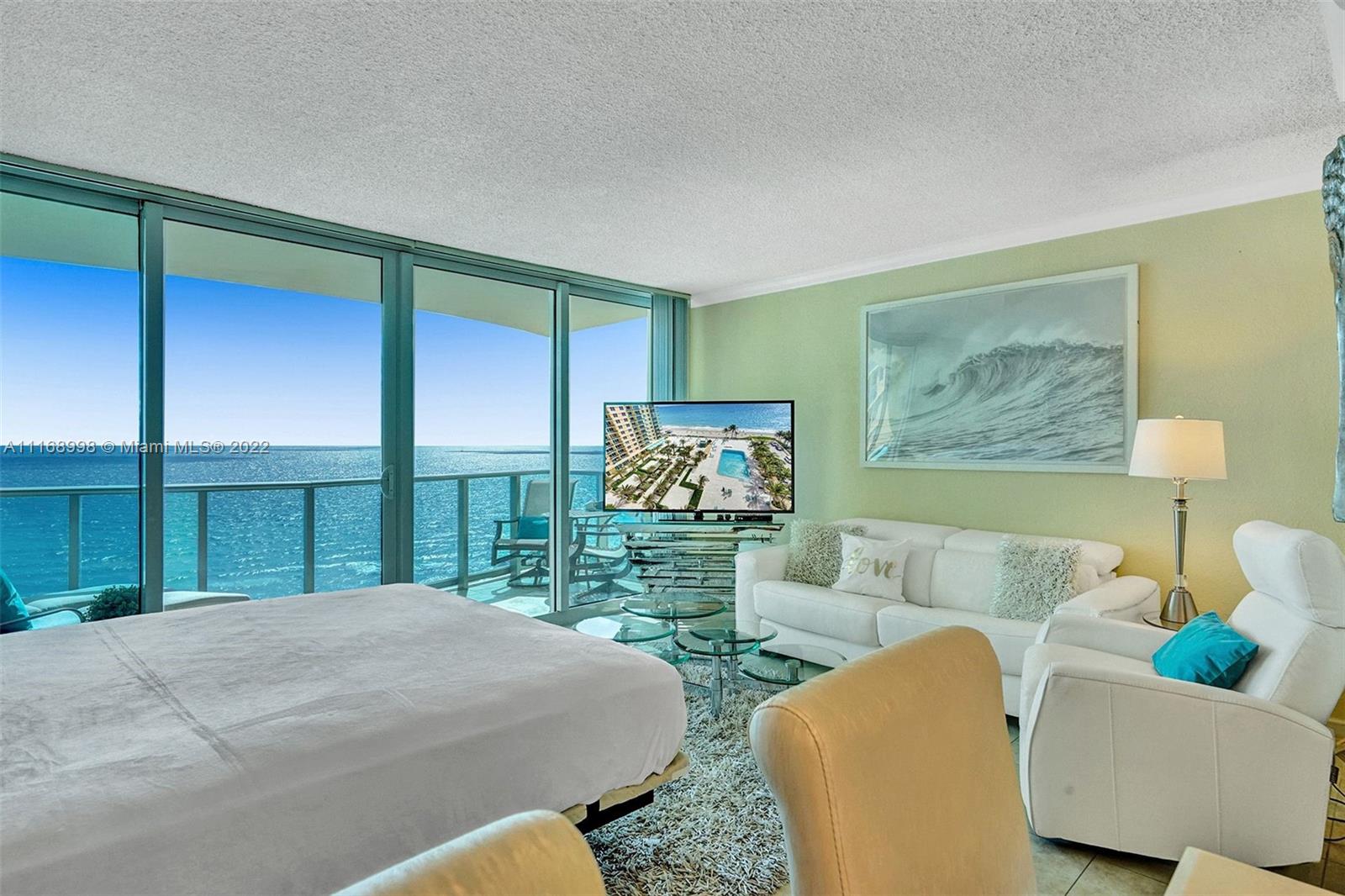 WAVE CONDO - Residential Lease