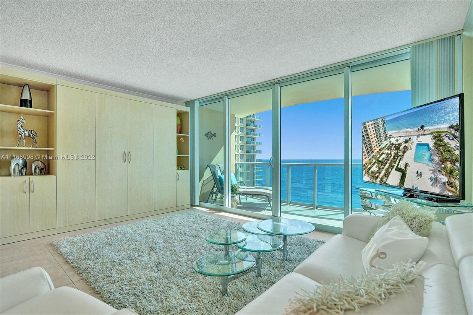 WAVE CONDO - Residential Lease