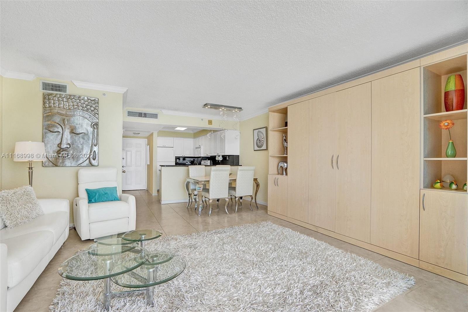 WAVE CONDO - Residential Lease