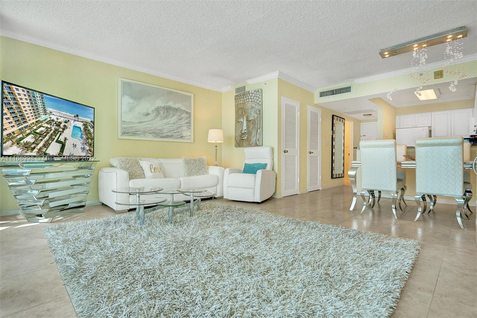 WAVE CONDO - Residential Lease