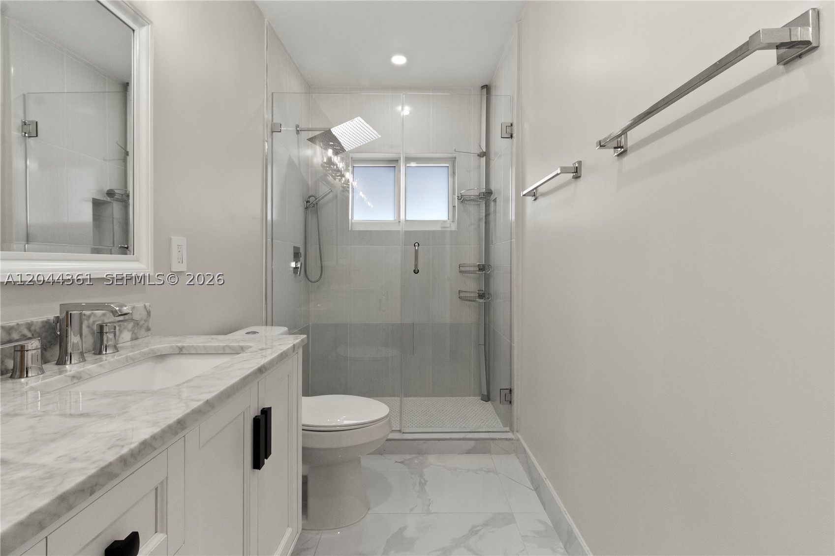 PINE SHORE SEC 3 - Residential