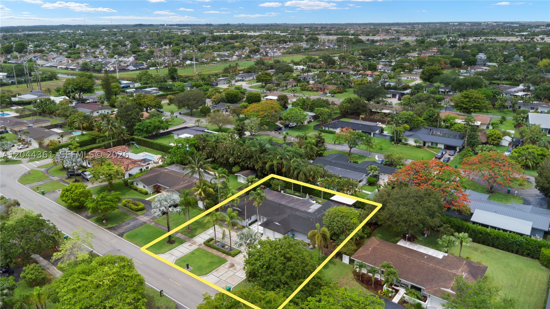 PINE SHORE SEC 3 - Residential