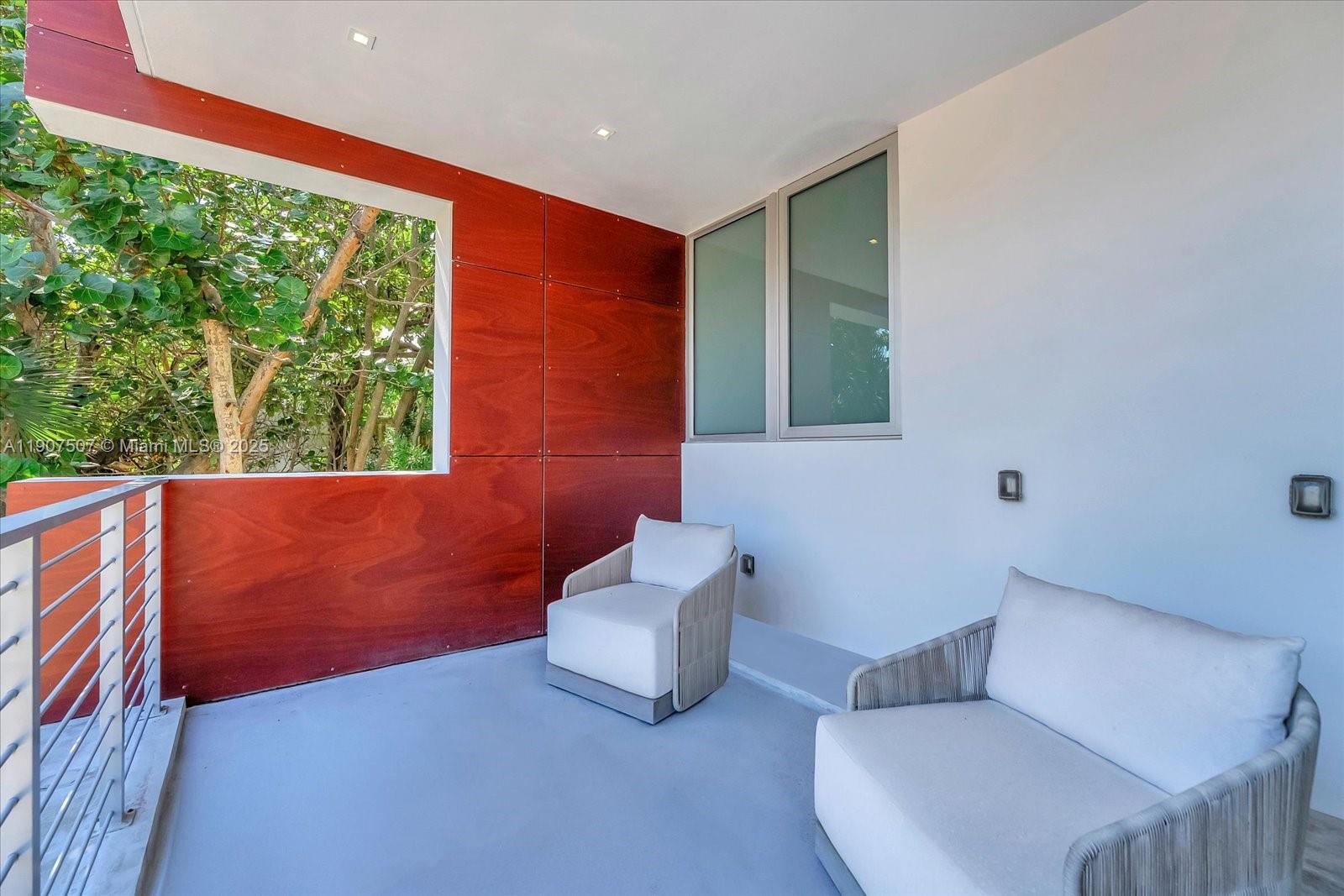 ALTOS DEL MAR NO 1 - Residential