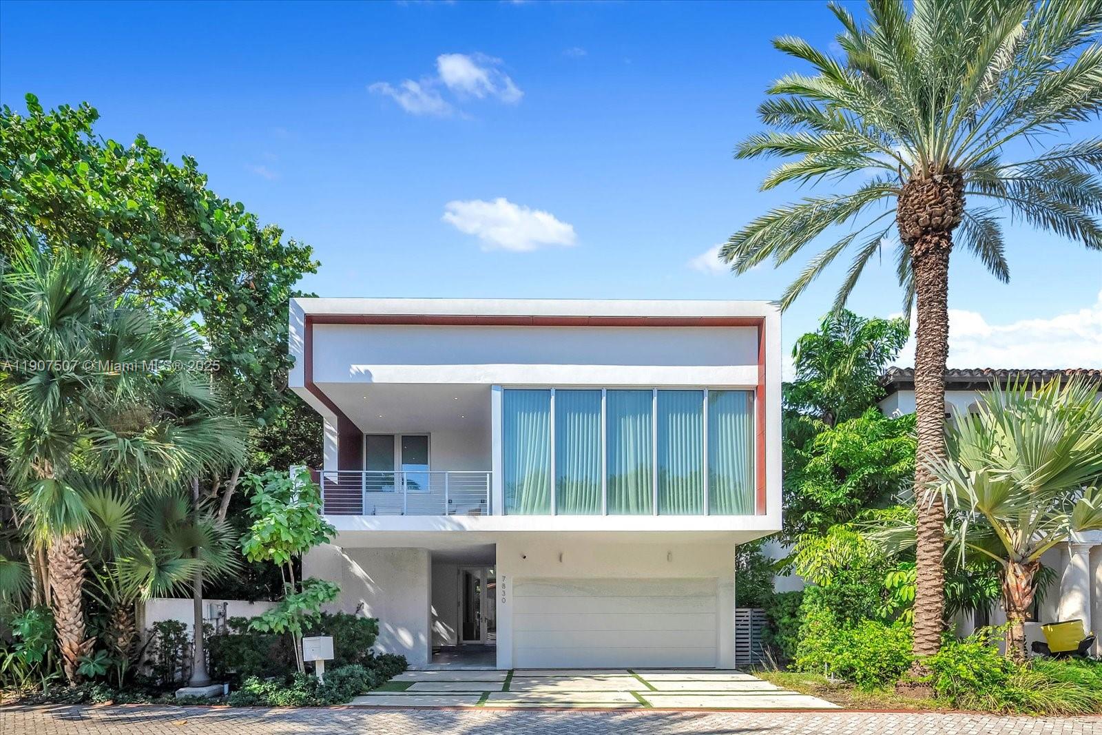 ALTOS DEL MAR NO 1 - Residential