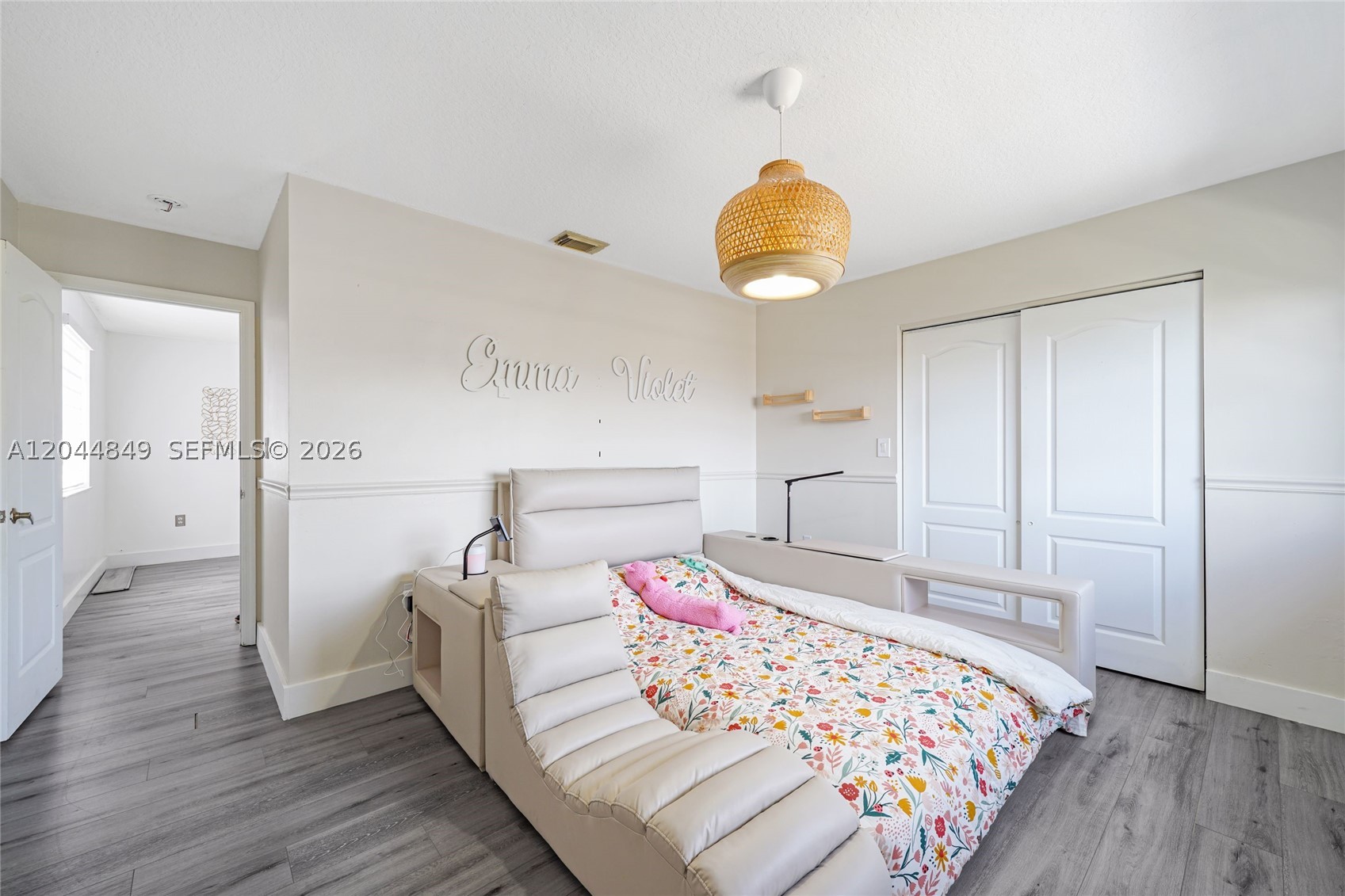 FOREST LAKES ESTATES SEC - Residential