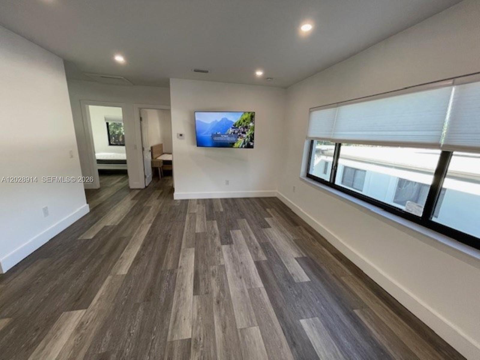 WESTMOOR - Residential Lease