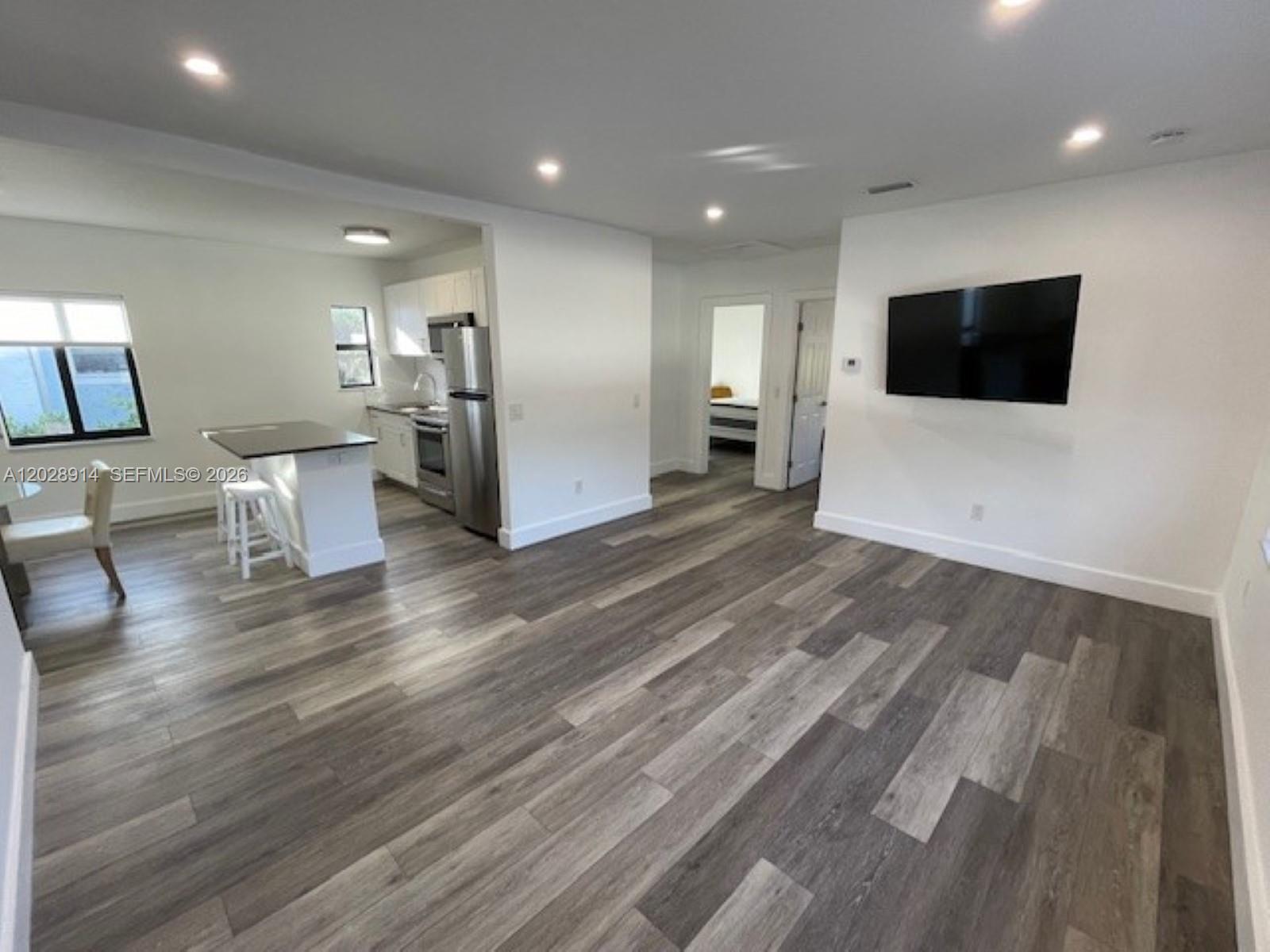 WESTMOOR - Residential Lease