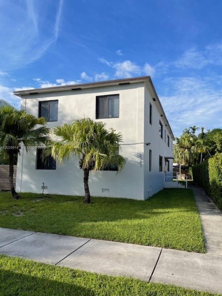 WESTMOOR - Residential Lease