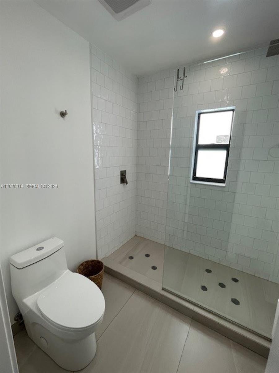 WESTMOOR - Residential Lease