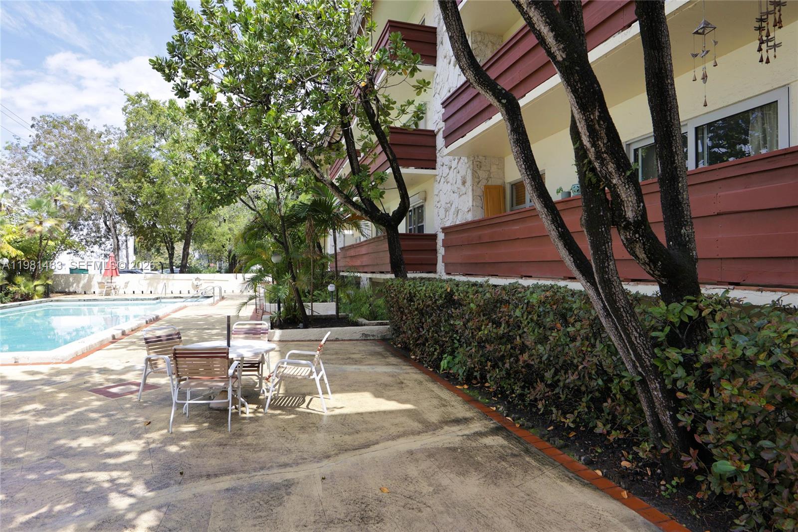 VILLA CAPRI CONDO - Residential