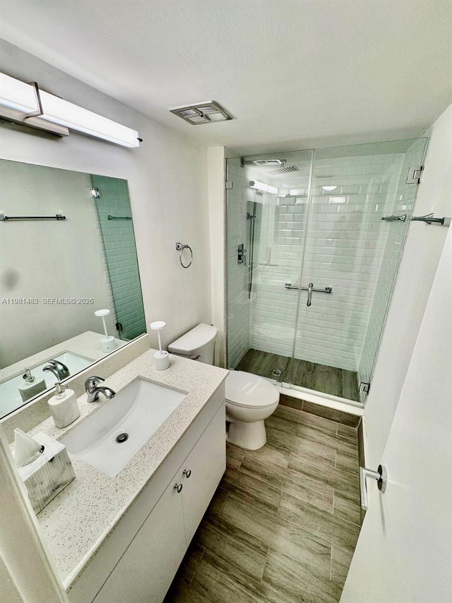 VILLA CAPRI CONDO - Residential