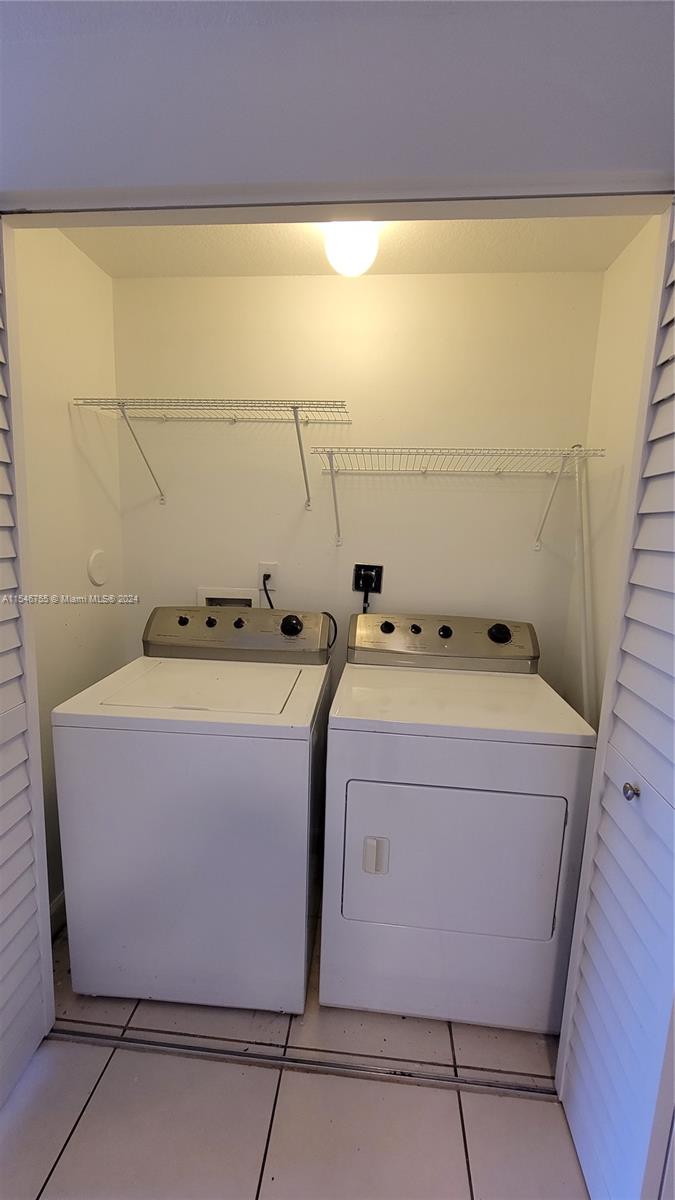 THE PALMS CONDO - Residential Lease