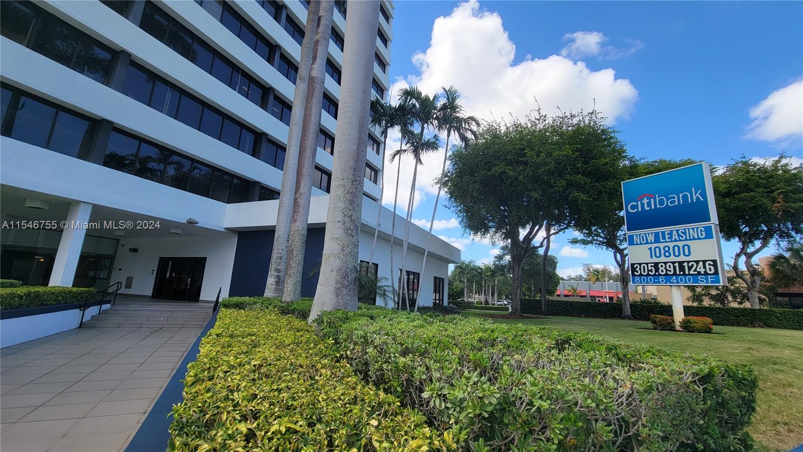 THE PALMS CONDO - Residential Lease