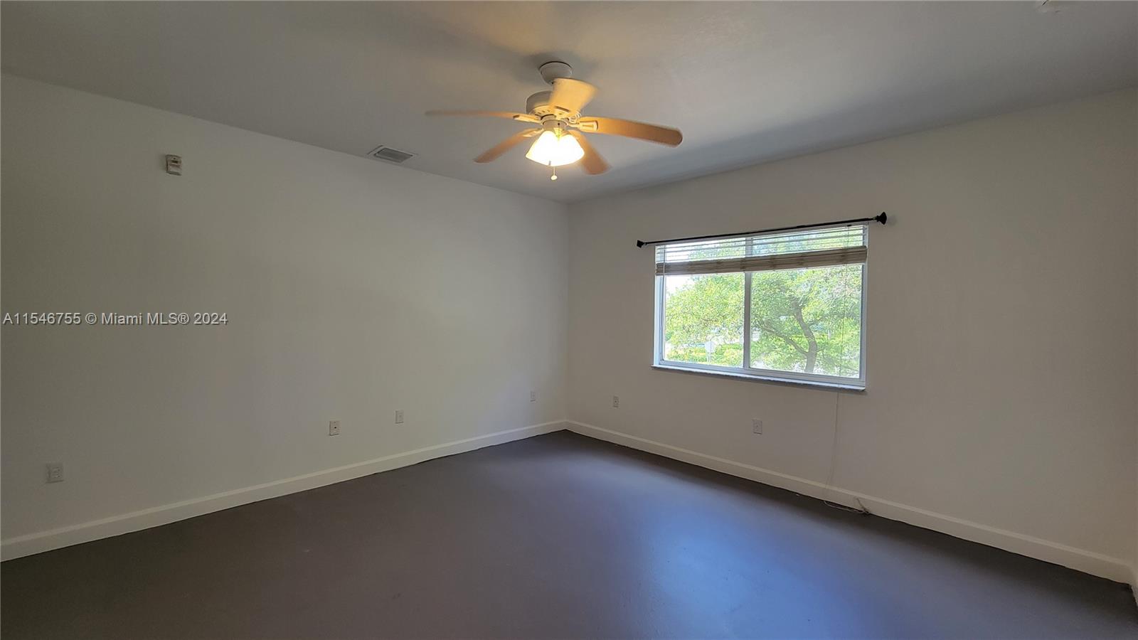 THE PALMS CONDO - Residential Lease