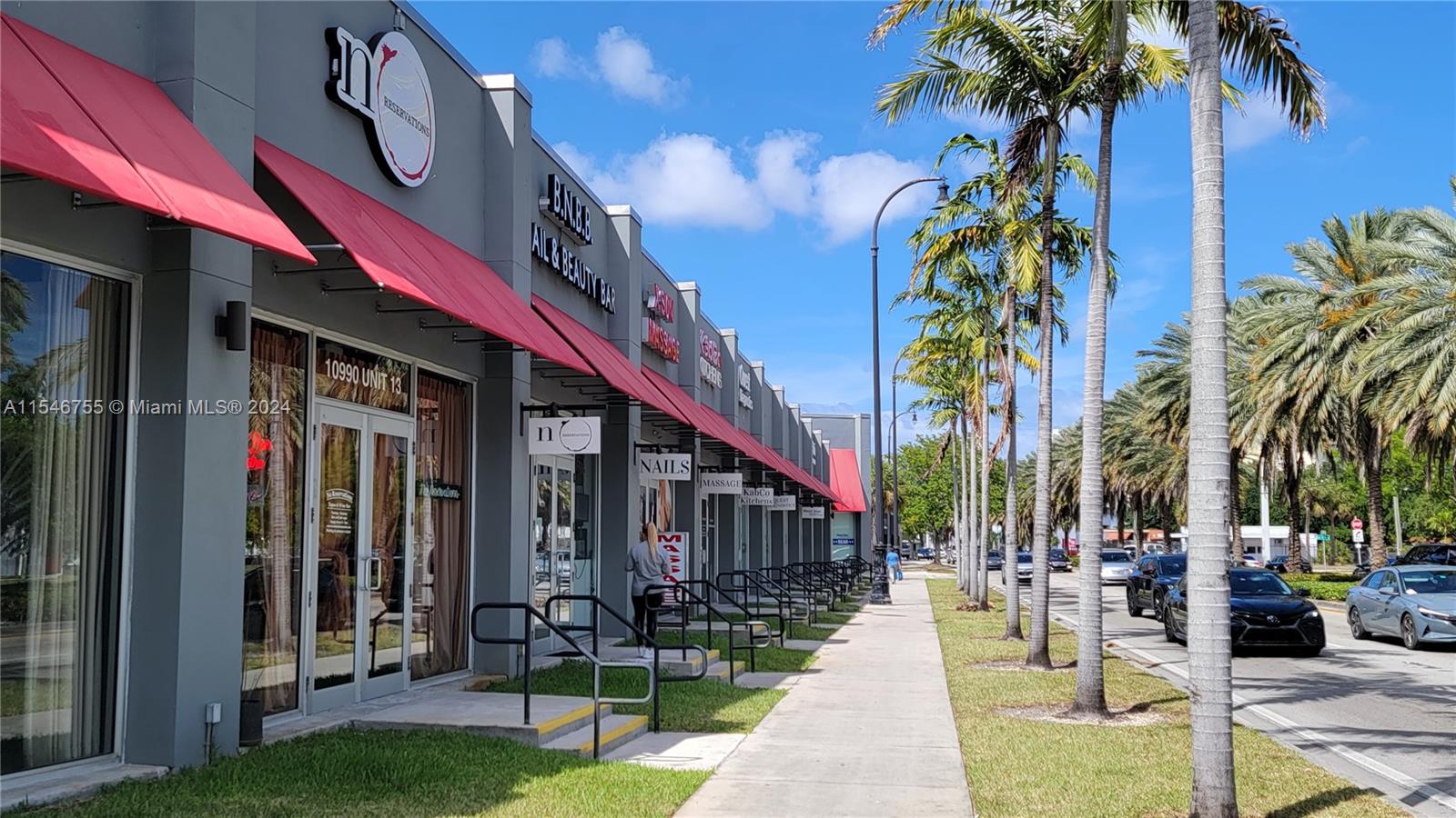 THE PALMS CONDO - Residential Lease