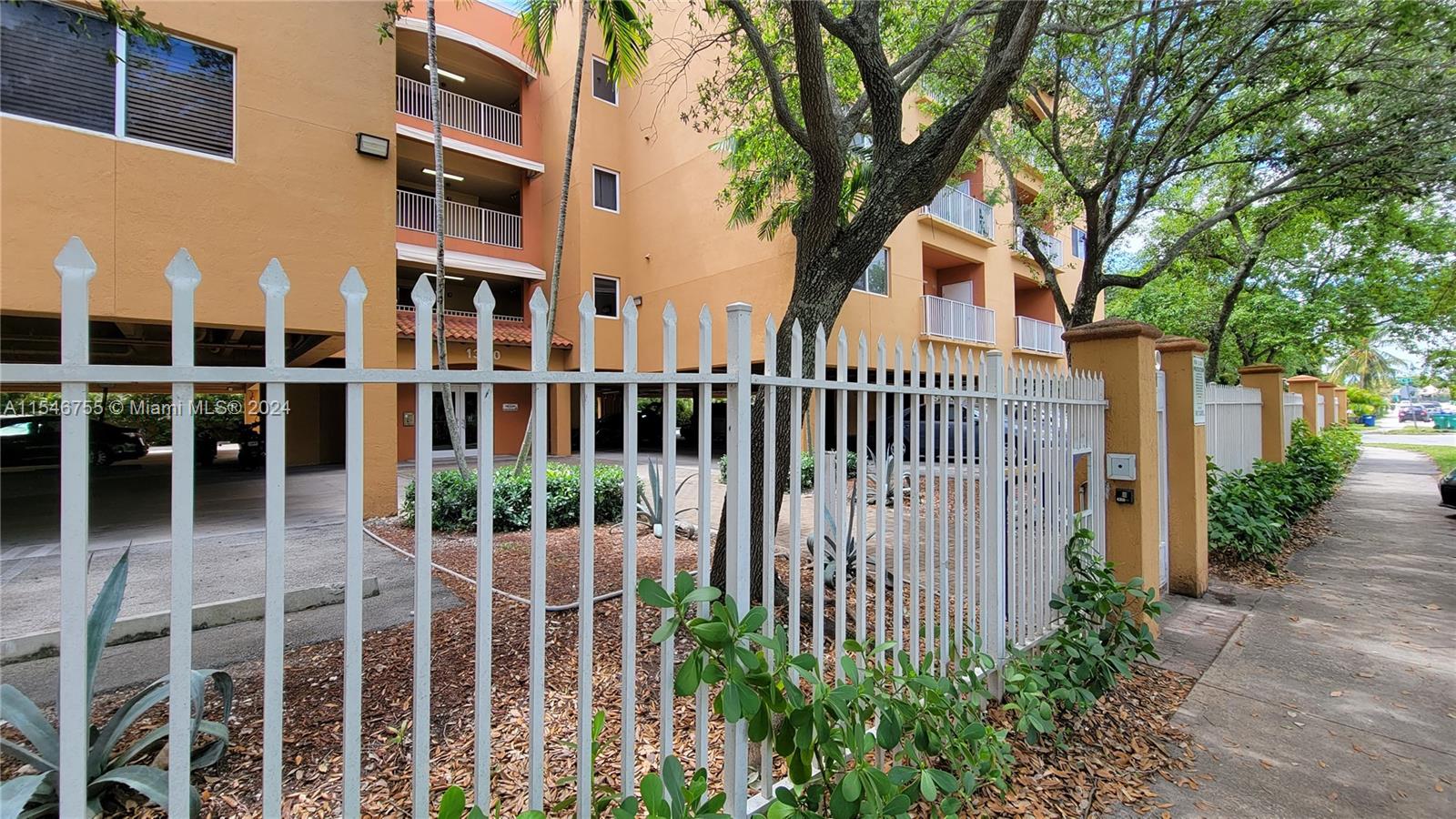 THE PALMS CONDO - Residential Lease