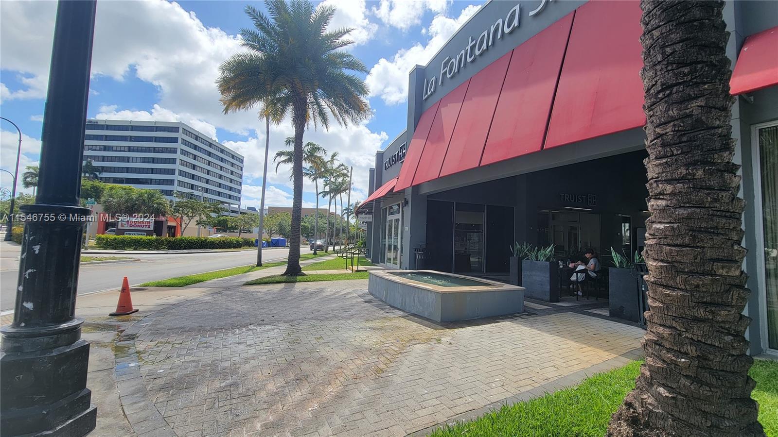 THE PALMS CONDO - Residential Lease
