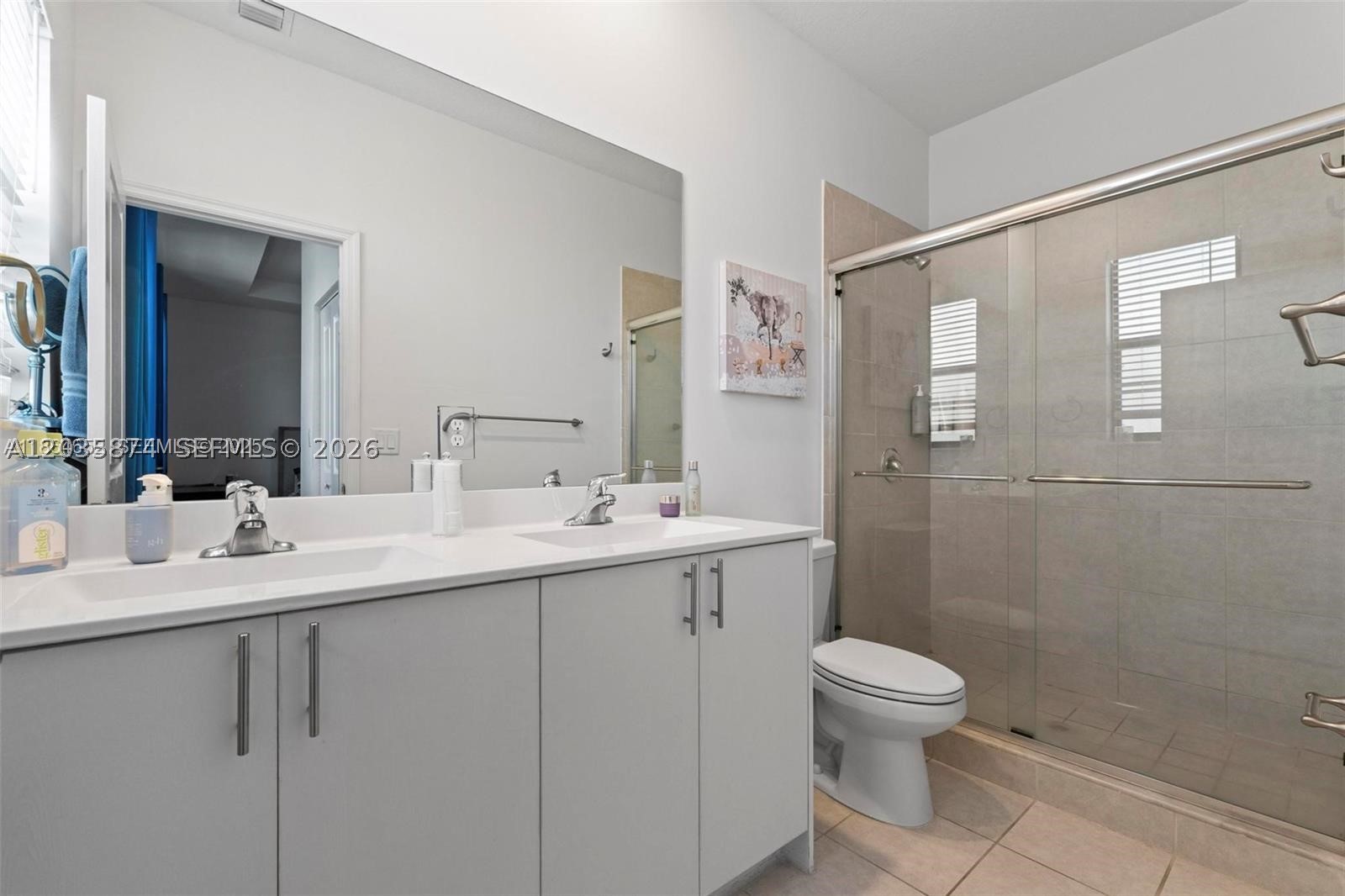 VISTA LAGO - Residential