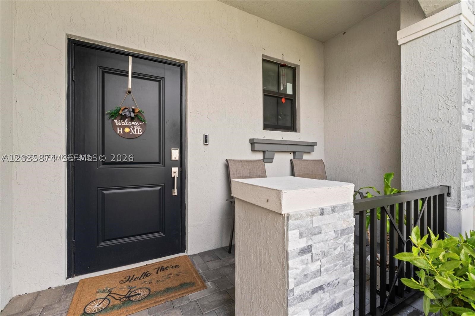 VISTA LAGO - Residential