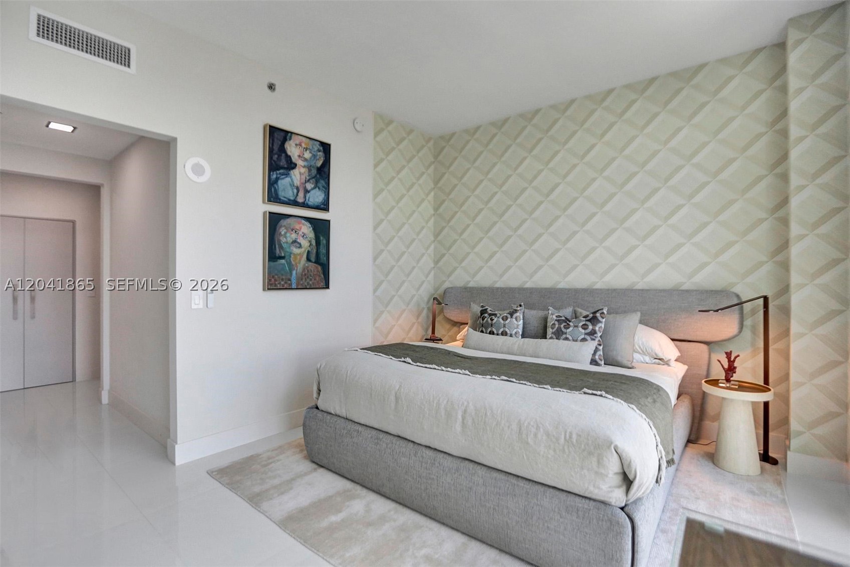 THE PLAZA 851 BRICKELL CO - Residential