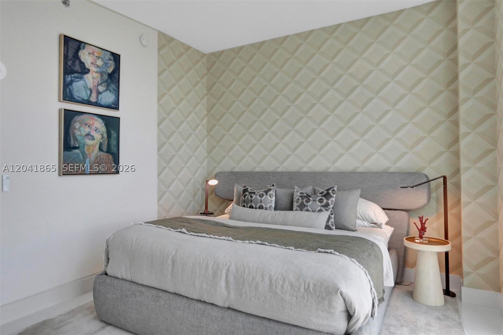 THE PLAZA 851 BRICKELL CO - Residential