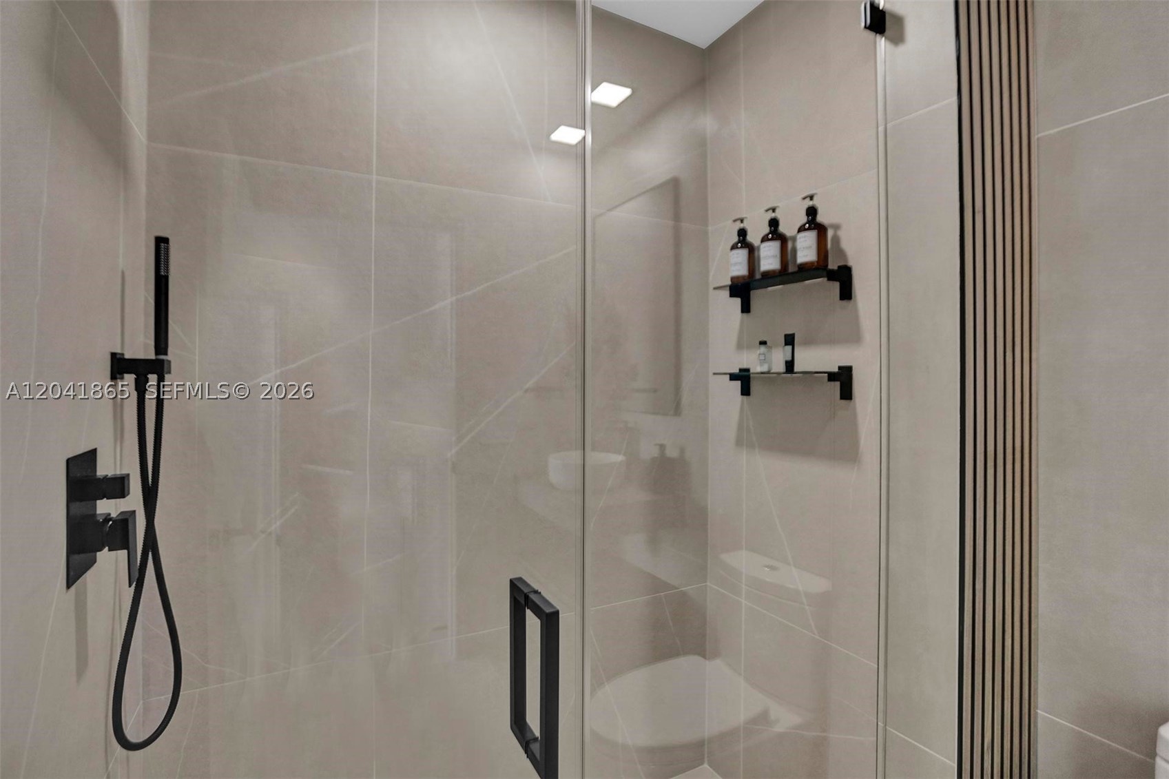 THE PLAZA 851 BRICKELL CO - Residential
