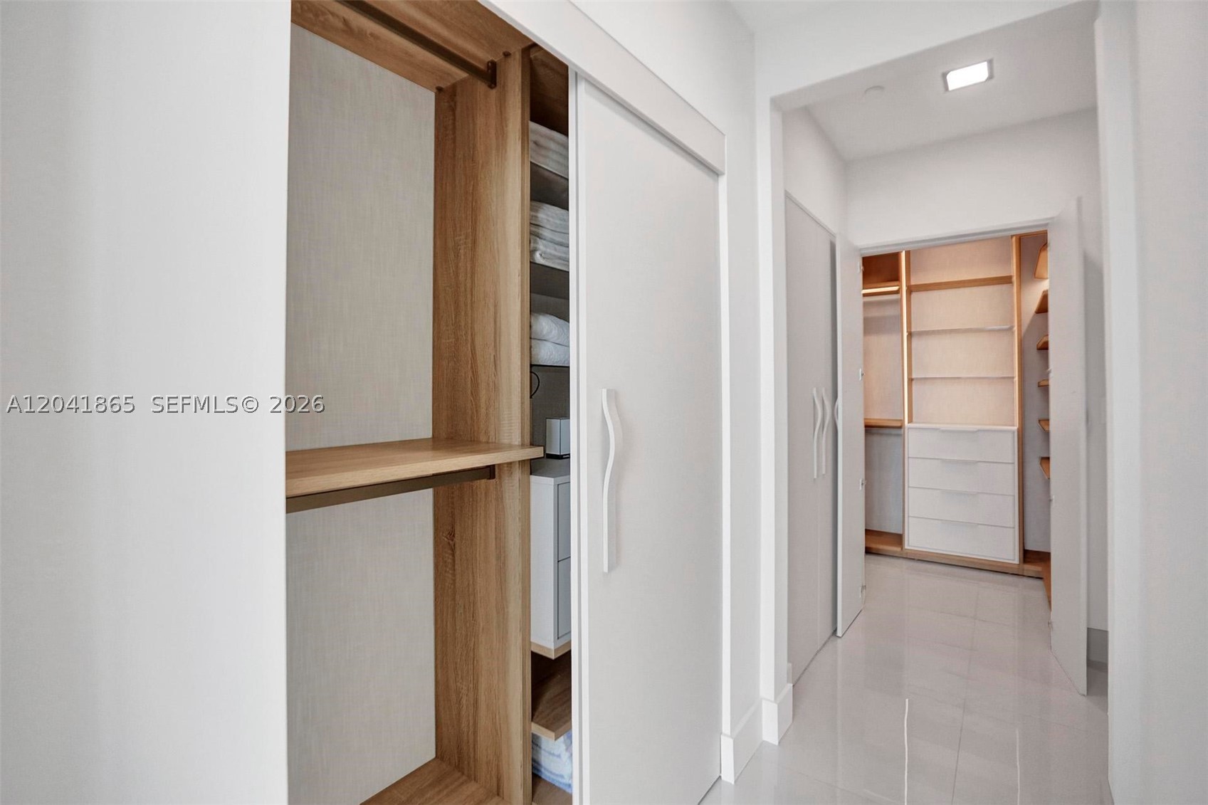 THE PLAZA 851 BRICKELL CO - Residential