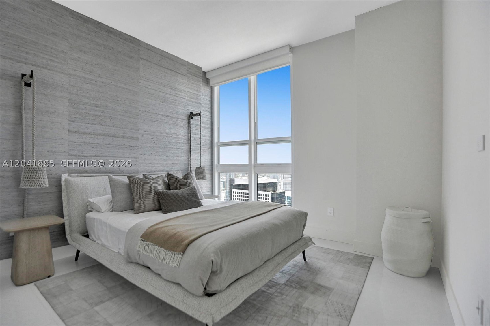 THE PLAZA 851 BRICKELL CO - Residential