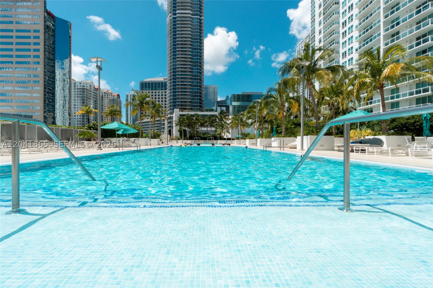 THE PLAZA 851 BRICKELL CO - Residential