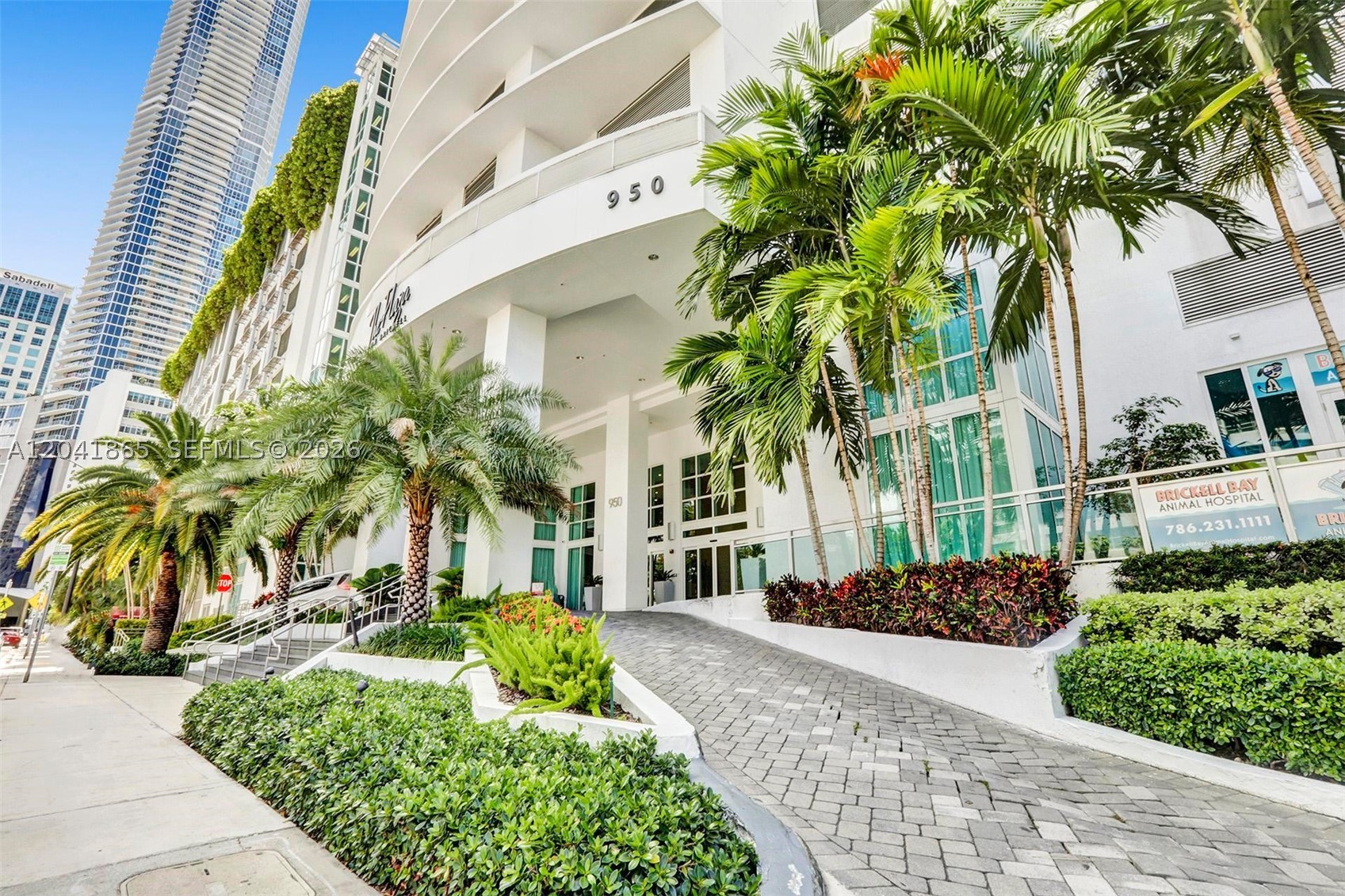 THE PLAZA 851 BRICKELL CO - Residential