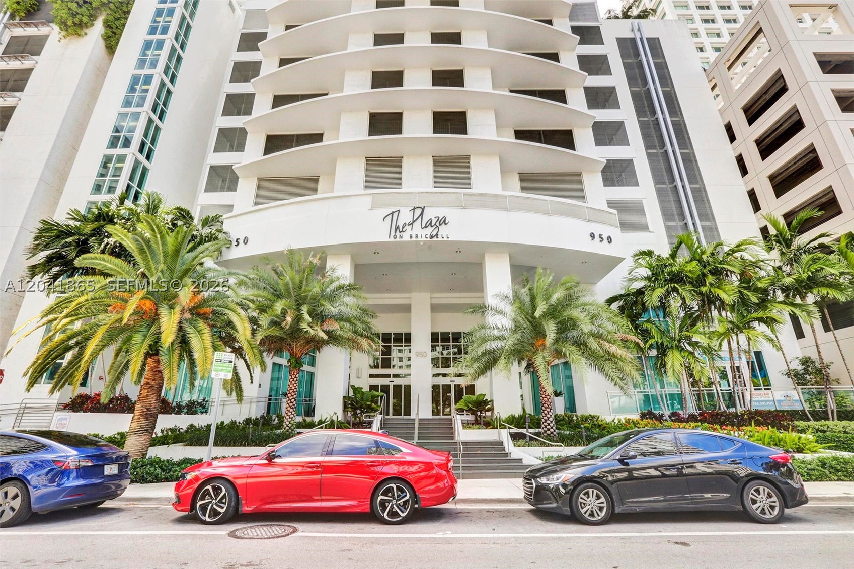 THE PLAZA 851 BRICKELL CO - Residential