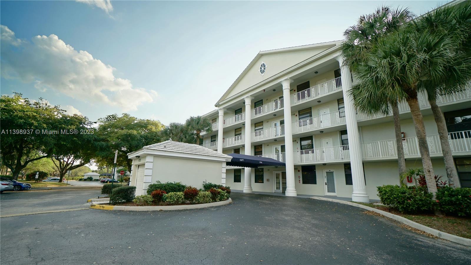 Great opportunity for Investors!!!  Immaculate 2 bed/2bath split plan condo located in nice building in active desirable, all age community of Pine Island Ridge with oversized laundry room with full size washer & dryer and water proof  floors, Bonus storage /office room, eat-in kitchen  with large open pass-through to dining, living & extended family room area. Wood floors, Great closets. Upgraded California shutters in master suite. Pet friendly (Service dog)Take advantage of  The Pine Island Ridge Country Club,  (Membership is included in the HOA) pools, Bar Restaurant, golf & social activities in this conveniently located community.