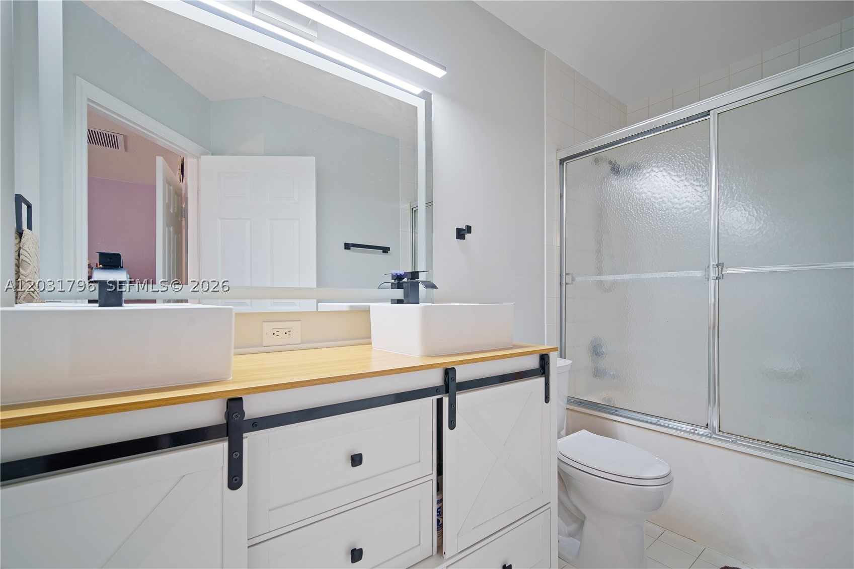 MELROSE POINT CONDO - Residential