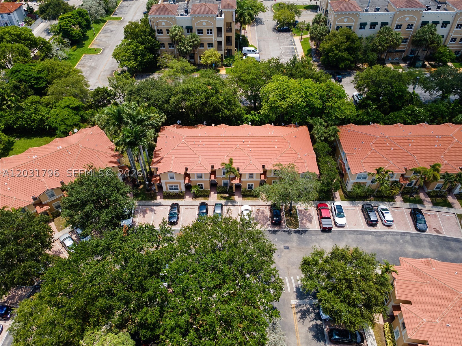 MELROSE POINT CONDO - Residential