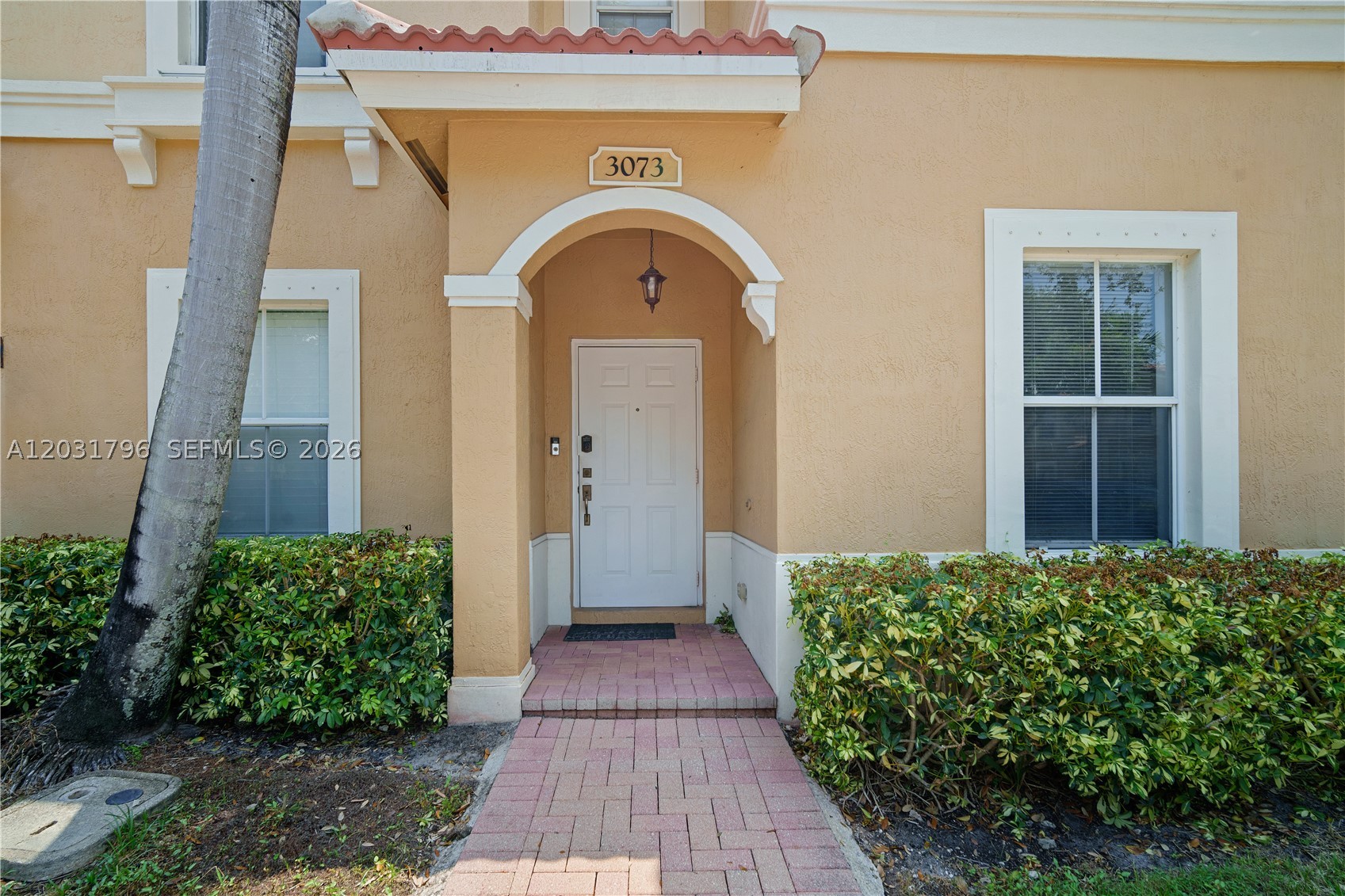 MELROSE POINT CONDO - Residential