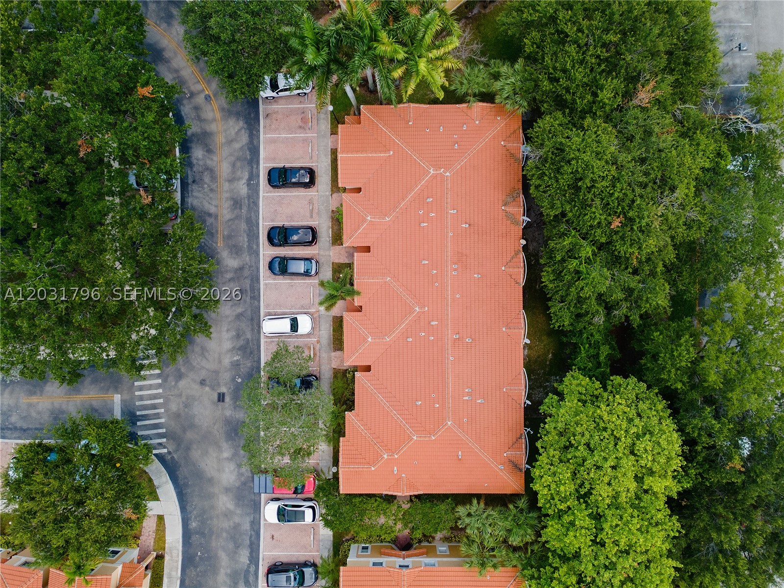MELROSE POINT CONDO - Residential