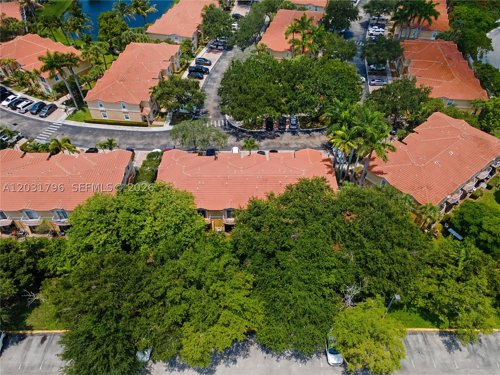 MELROSE POINT CONDO - Residential