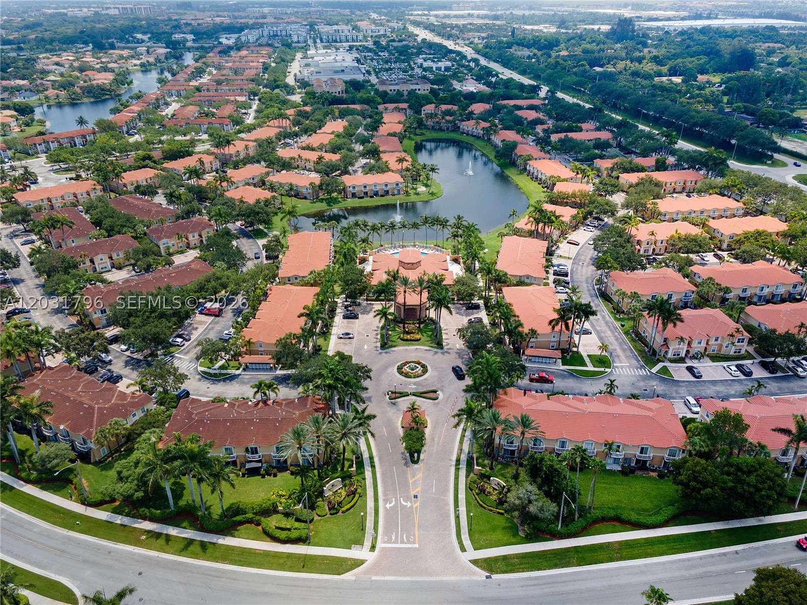 MELROSE POINT CONDO - Residential