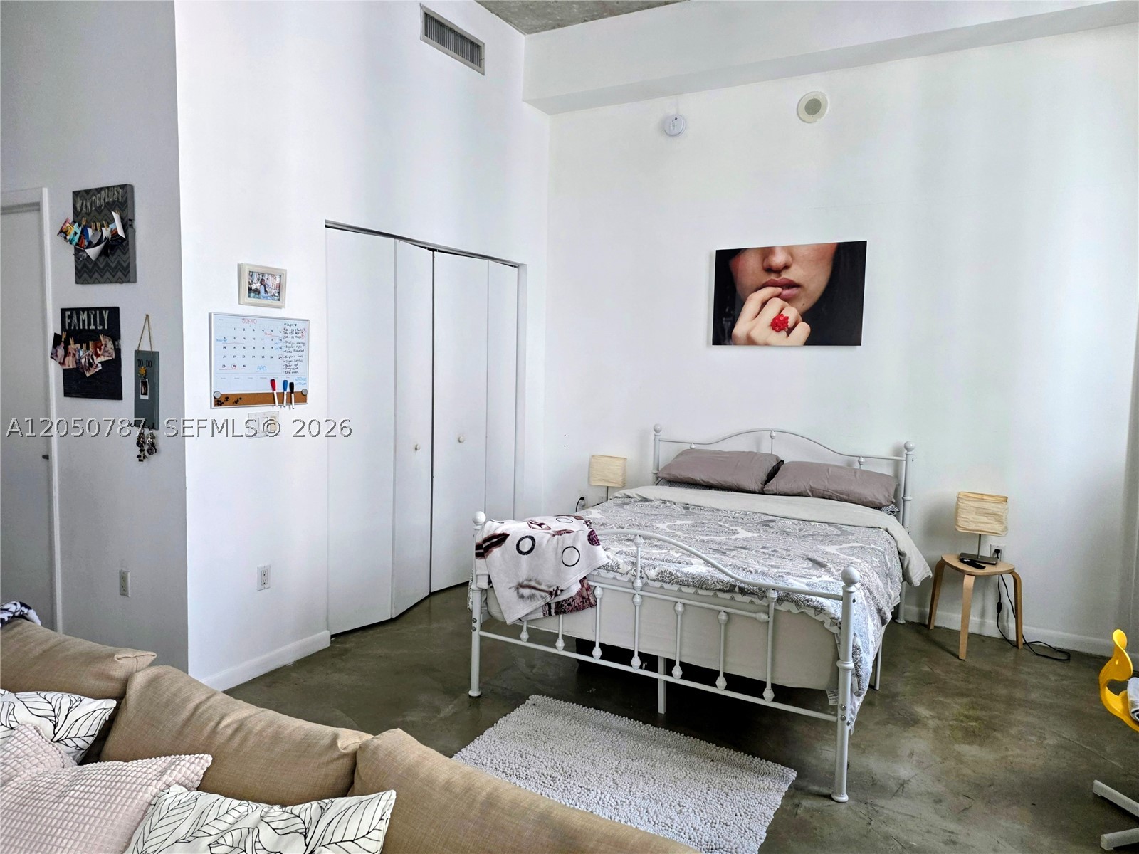 THE LOFT DOWNTOWN CONDO - Residential