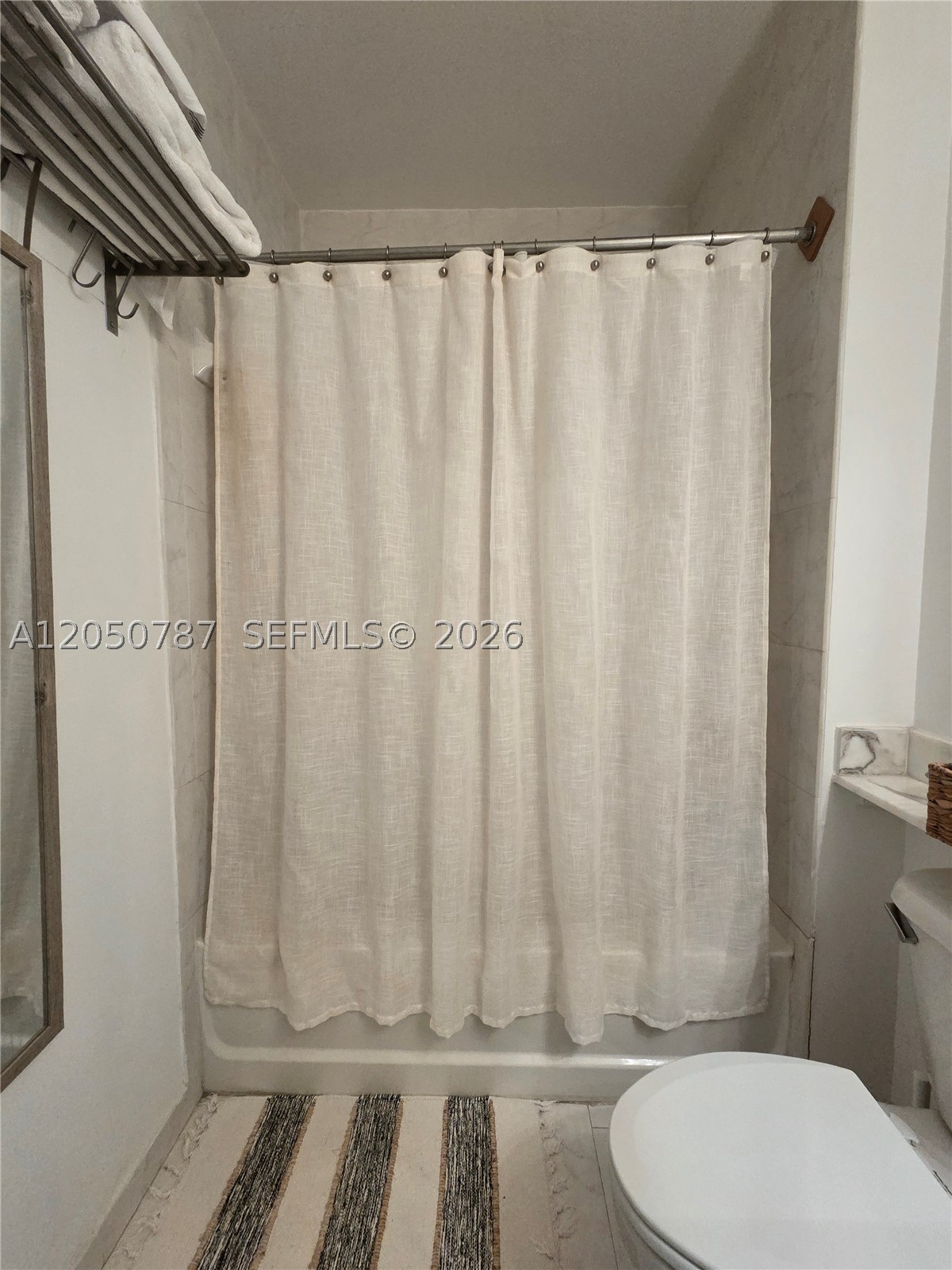 THE LOFT DOWNTOWN CONDO - Residential