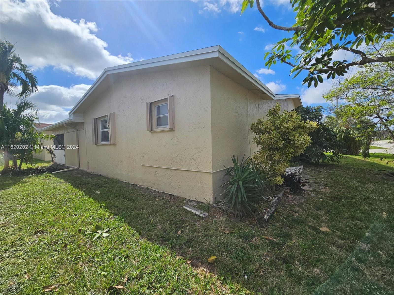 CRYSTAL LAKE 4TH SEC - Residential