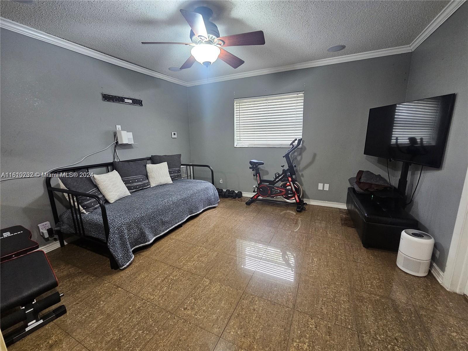 CRYSTAL LAKE 4TH SEC - Residential