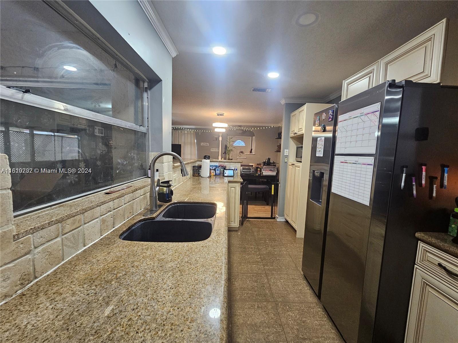 CRYSTAL LAKE 4TH SEC - Residential