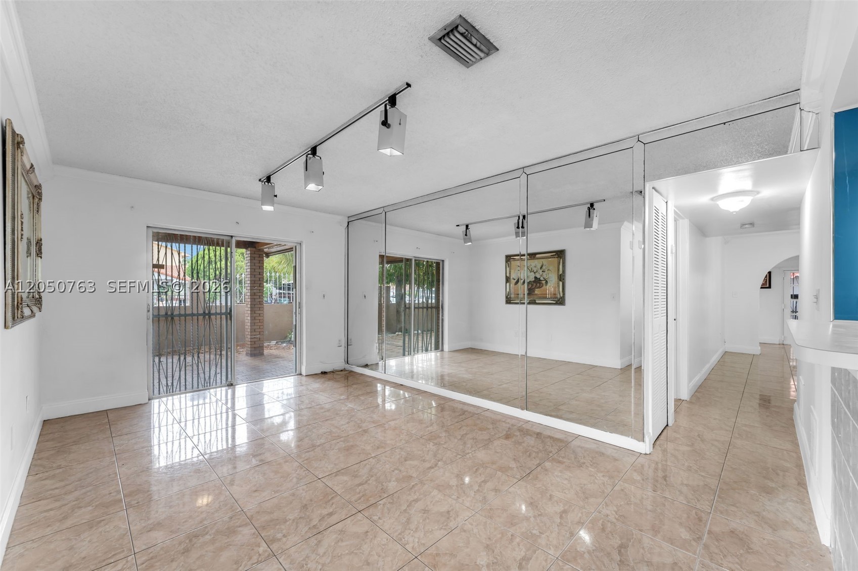 WEST FLAGLER ESTATES COND - Residential